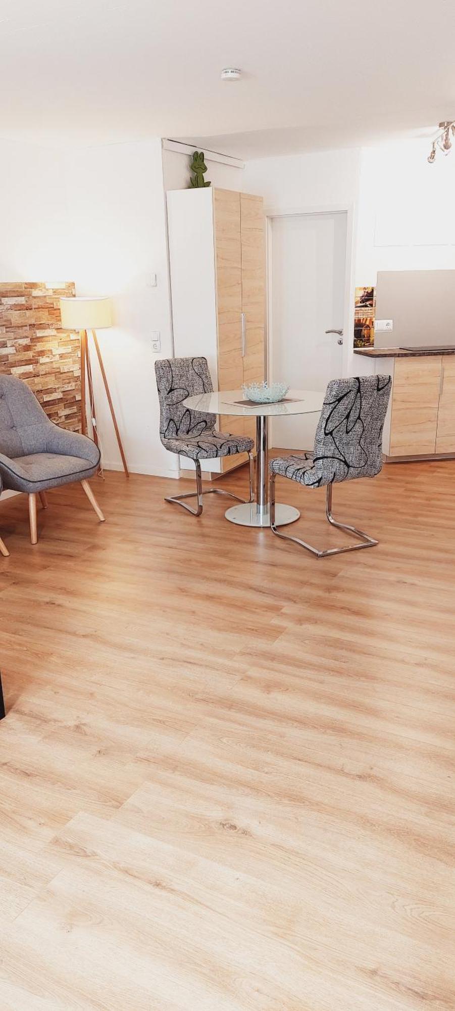Modernes Souterrain Apartment Black Forest Mit Separatem Eingang Und Kfz-Stellplatz Bad Dürrheim Екстериор снимка