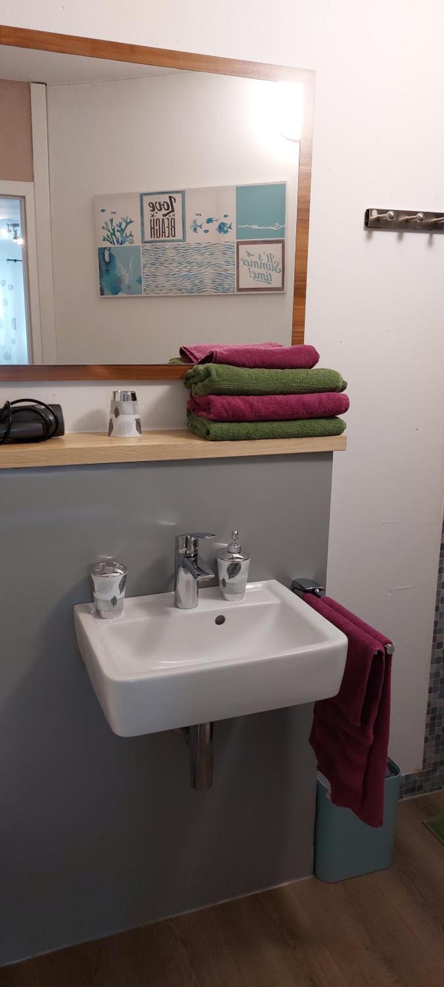 Modernes Souterrain Apartment Black Forest Mit Separatem Eingang Und Kfz-Stellplatz Bad Dürrheim Екстериор снимка